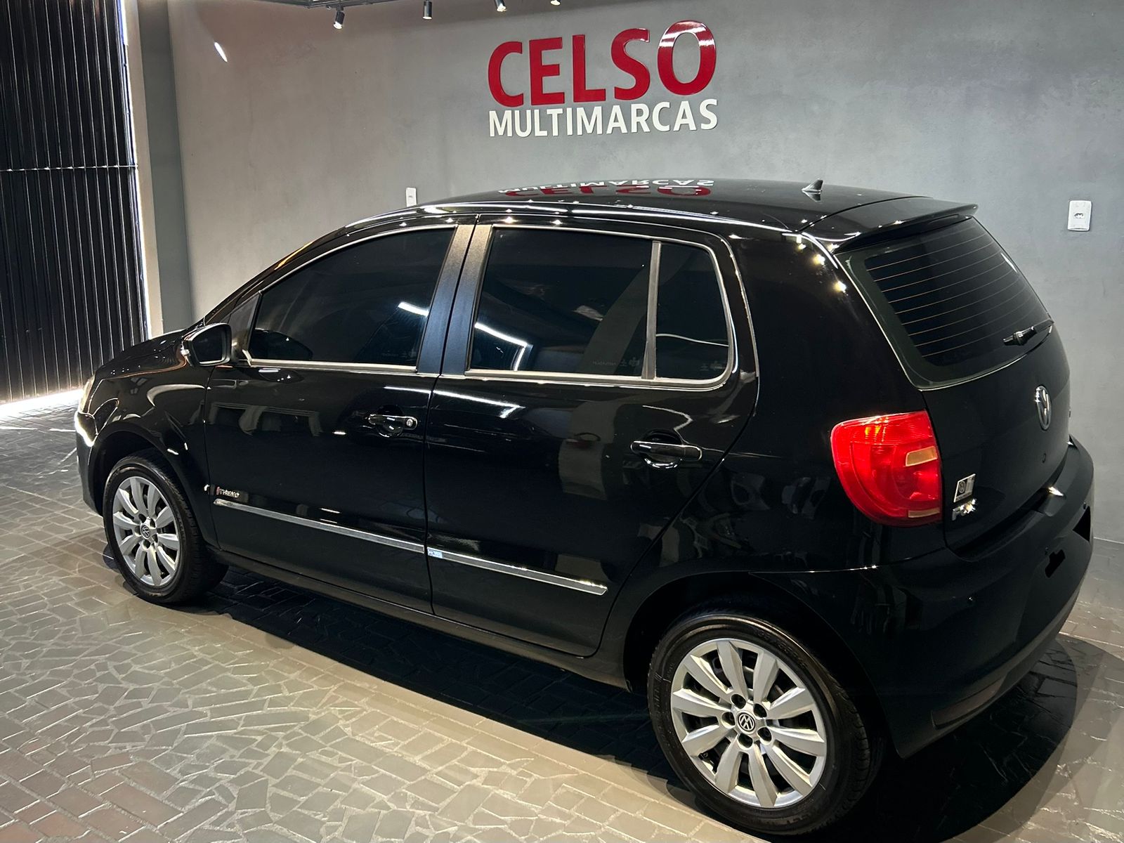 VOLKSWAGEN FOX ITREND 1.6